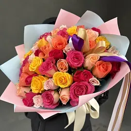 Розы Кения 51 шт микс 40 см в упаковке арт. 11740
