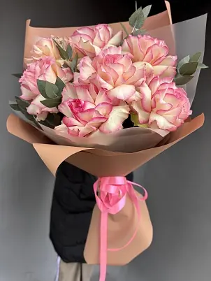 Розы XXL Французские 7 шт розовые Эсп