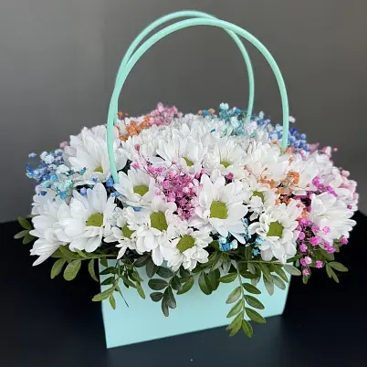 Купить Бакарди и гипсофила в сумочке (5+3) арт. 13585 в Москве