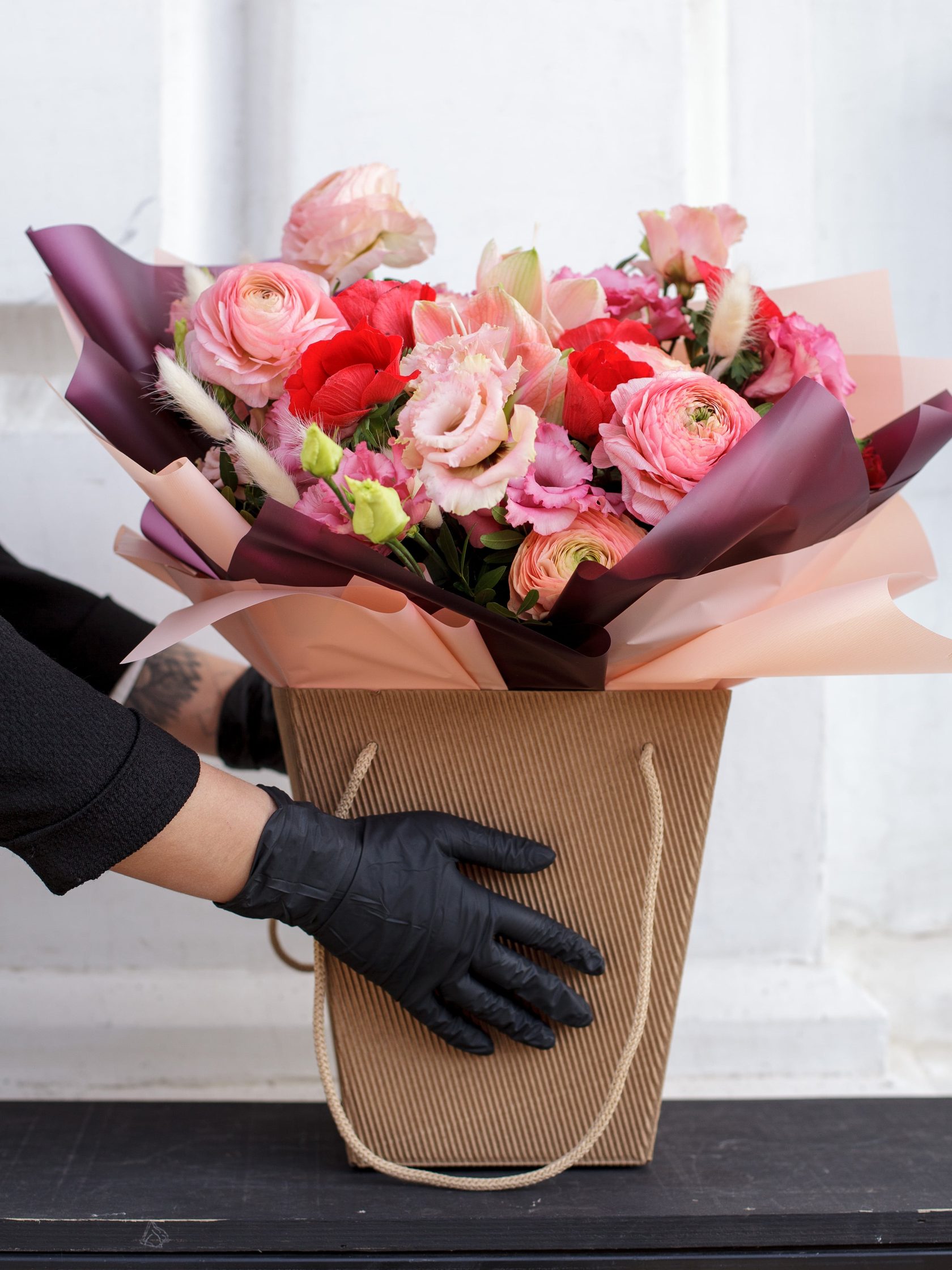 Бесконтактная доставка цветов - мы заботимся о вас. 