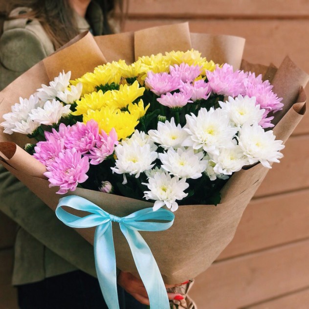 Заказать цветы хризантемы с доставкой в Москве