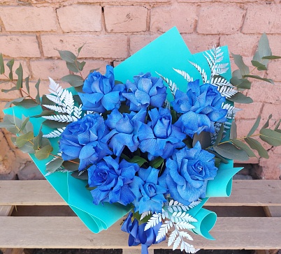 Букетик из необыкновенных синих роз
